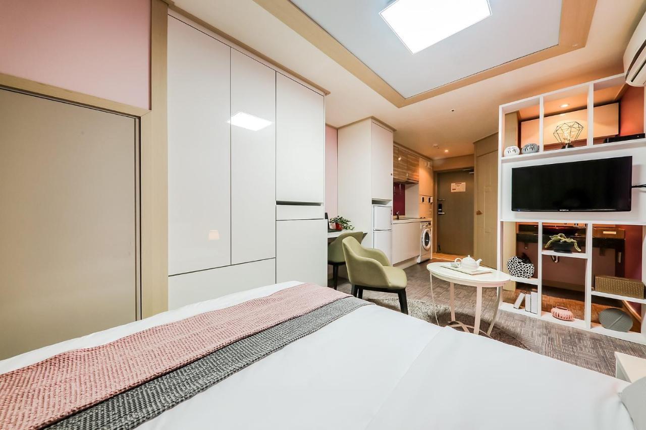 Residence Hotel Line Daejeon Esterno foto