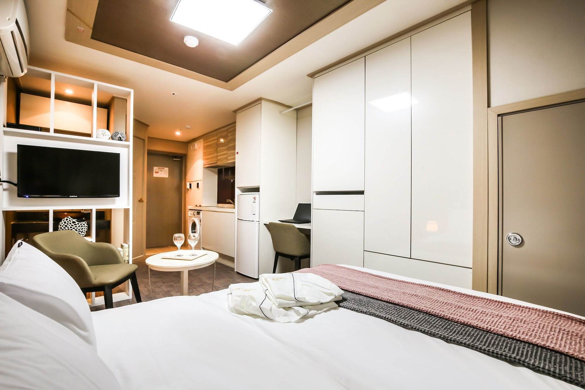 Residence Hotel Line Daejeon Esterno foto